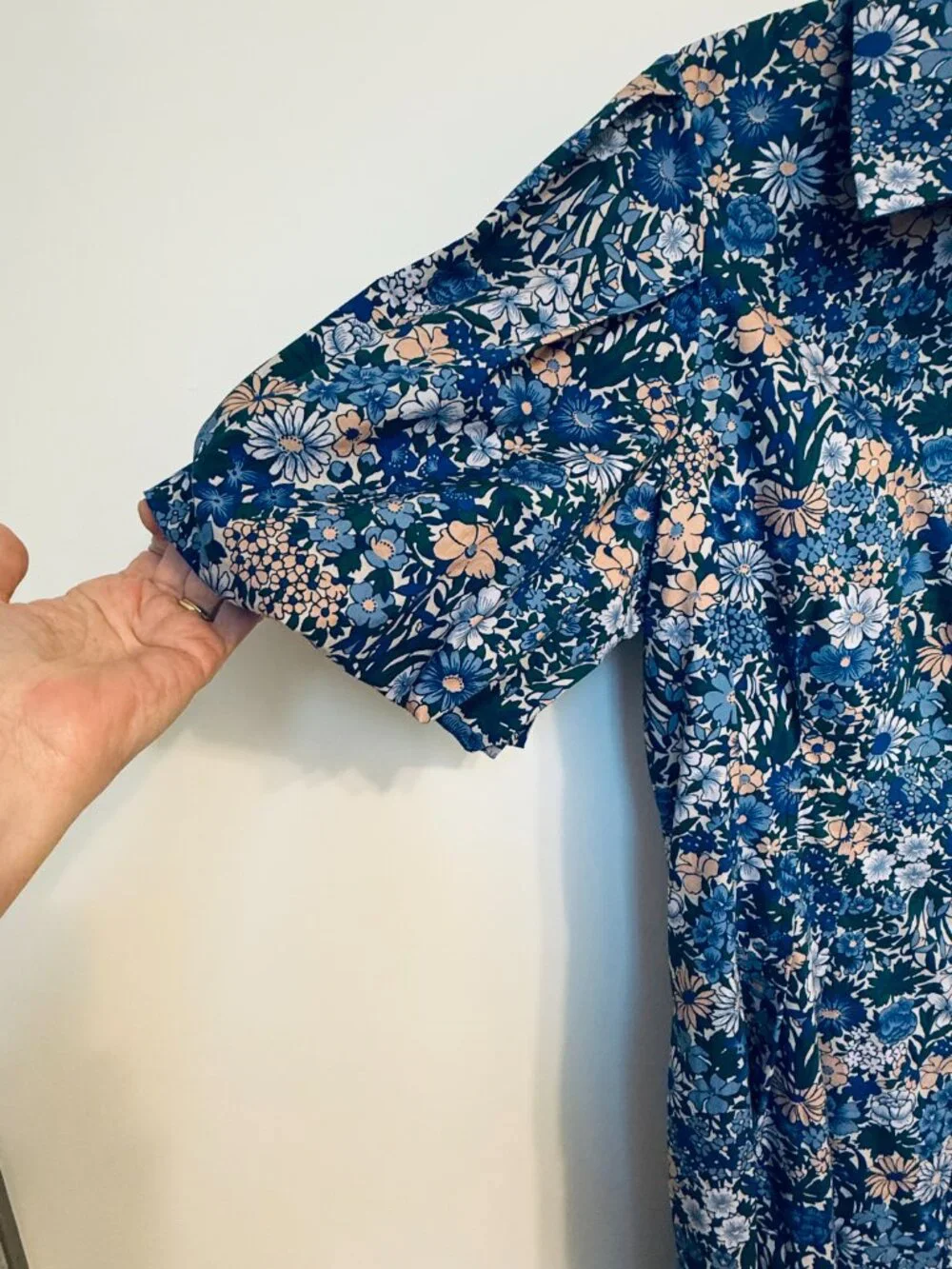 Tuckernuck Midi Dress Size Large - Picture 3 of 5